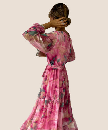 Floral Maxi Dress with Long Sleeves – Elegant Fit